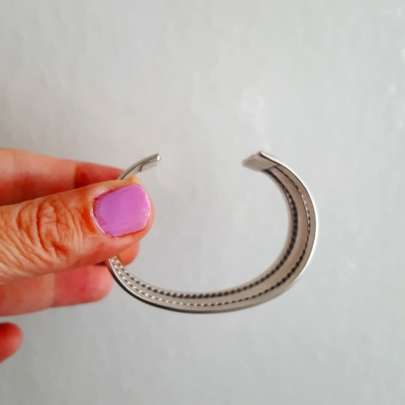 🌙SIGNED Sterling Navajo Bracelet 💫 Tahe Cuff - Picture 6 of 10